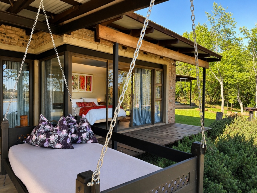 5 Bedroom Property for Sale in Viljoenskroon Rural Free State